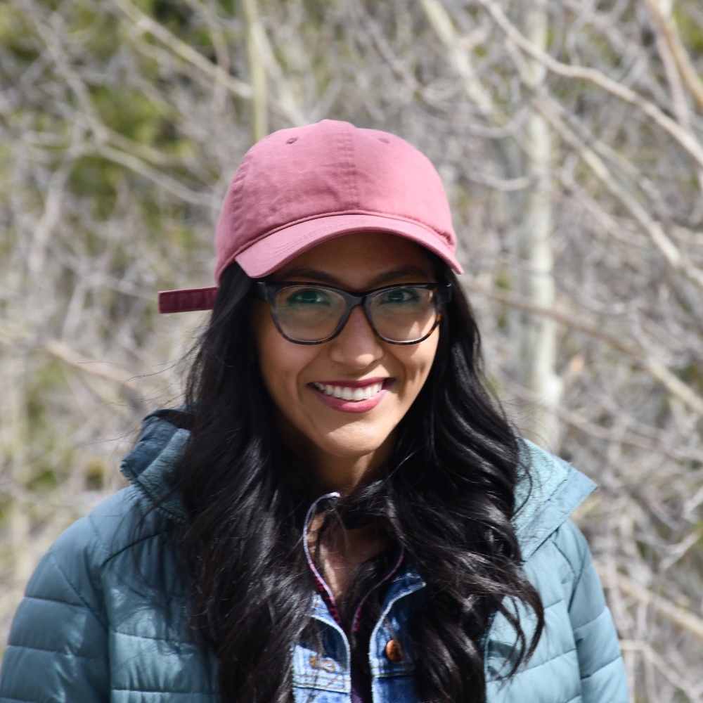 Meet your Posher, Adriana